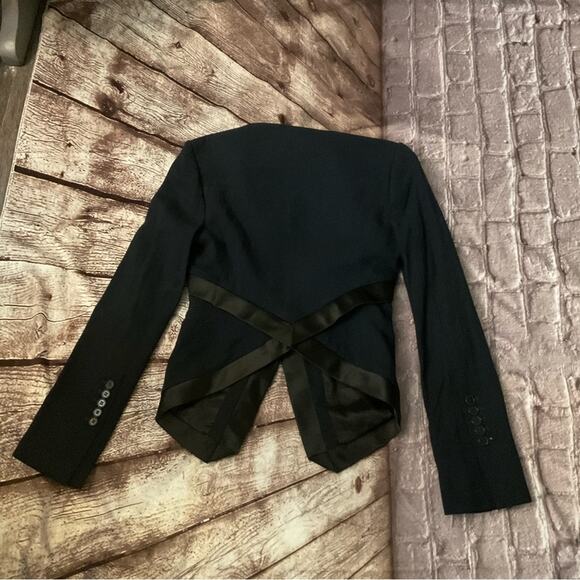 BCBGMaxAzria Two Tone Navy/Black Tuxedo Jacket XS Holiday Party Seasonal Office - Picture 6 of 12